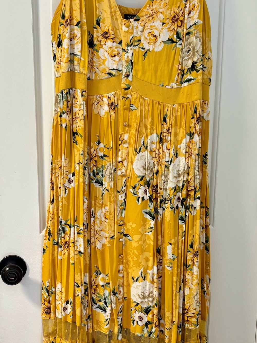 Torrid Floral Maxi Dress in Mustard Yellow - Size 2
